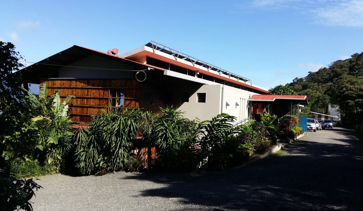 w2560_item_12620_22_celeste_mountain_lodge_5_c0c1437a6b